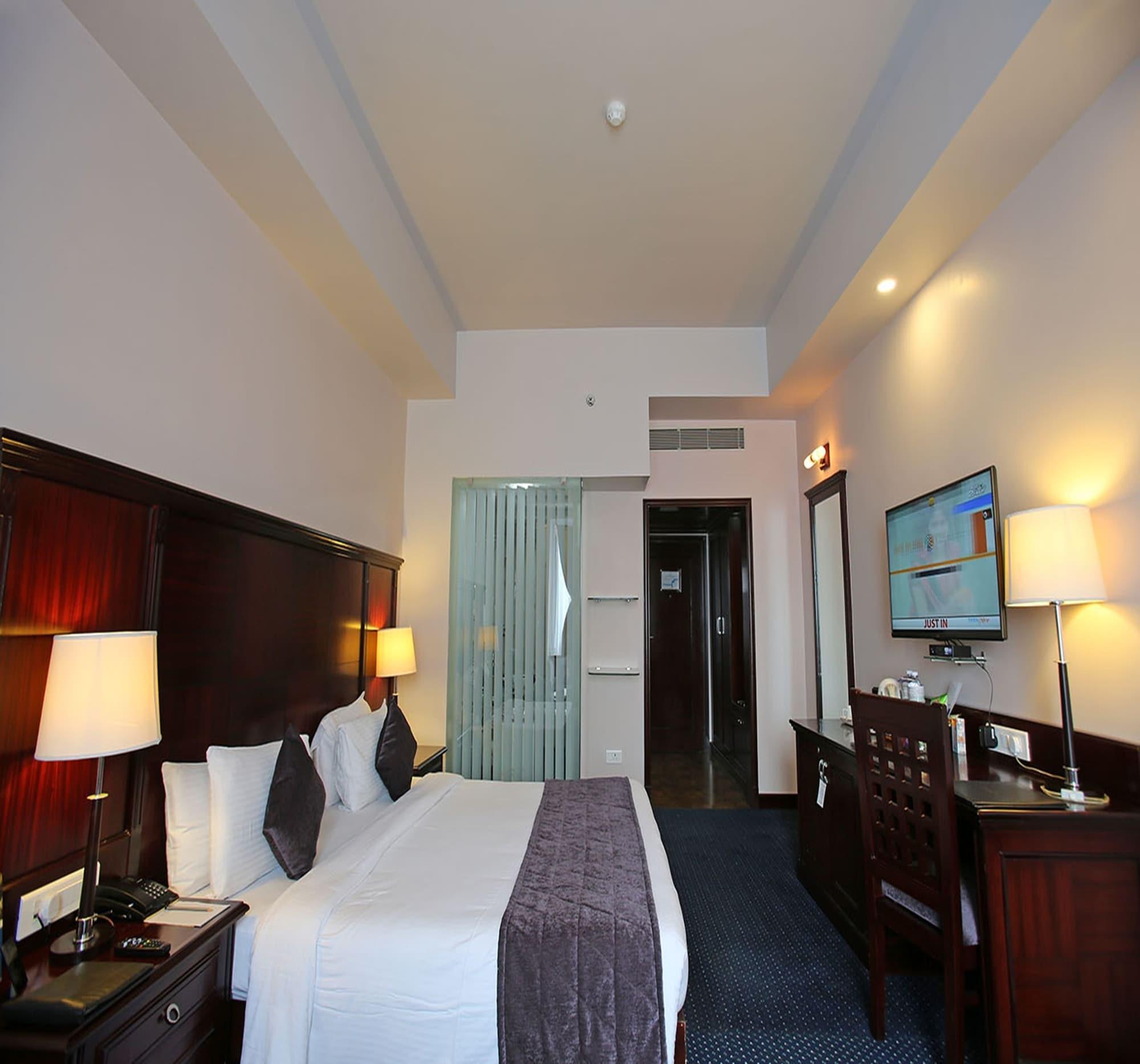The Royal Plaza Gangtok Hotel ภายนอก รูปภาพ