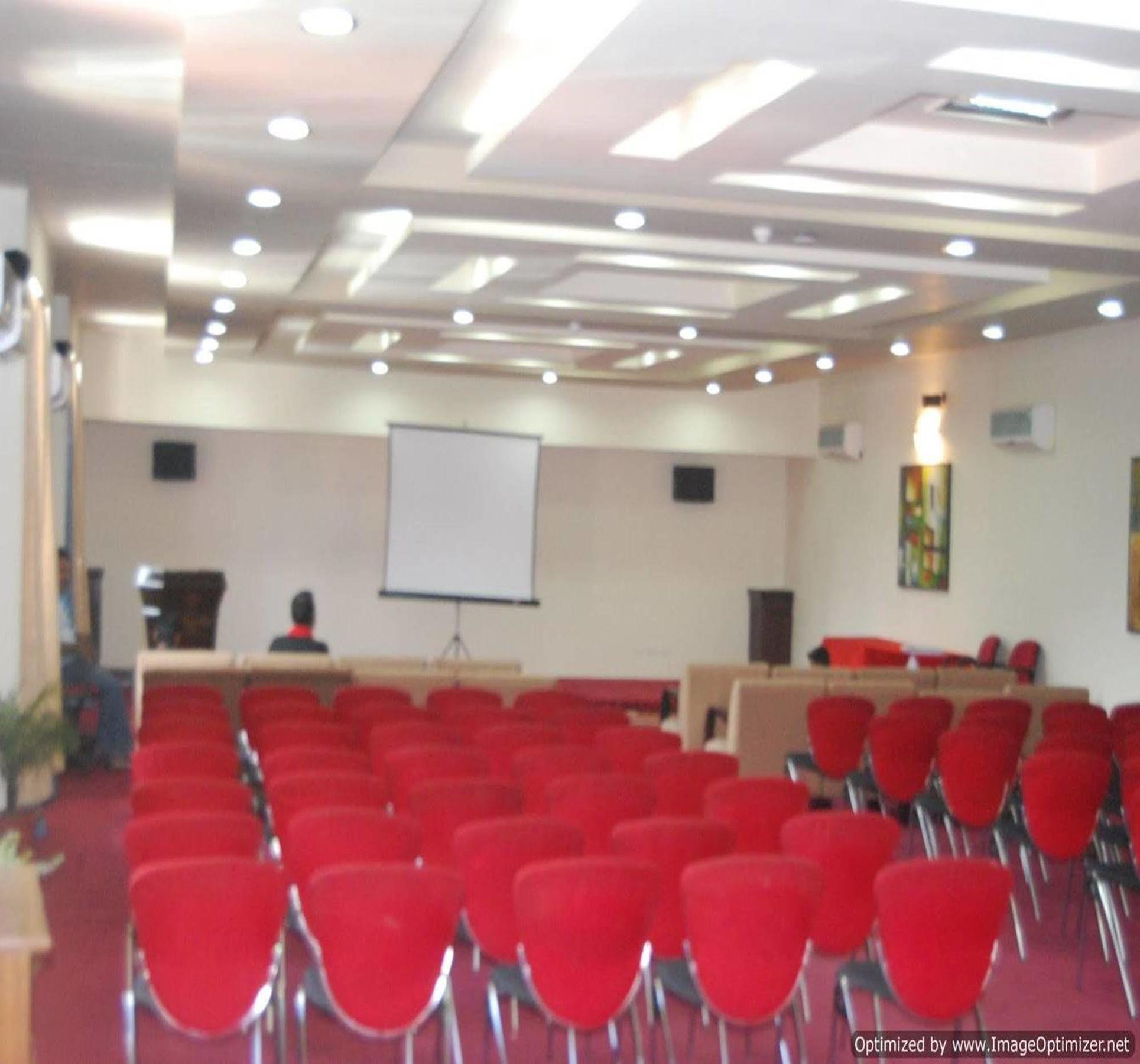 The Royal Plaza Gangtok Hotel ภายนอก รูปภาพ